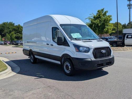 Oxford White 2026 Ford Transit-250 Base