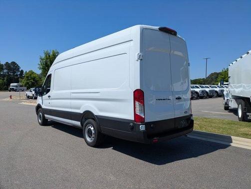 Oxford White 2026 Ford Transit-250 Base