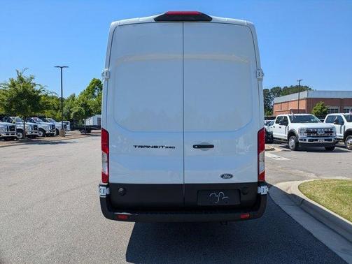 Oxford White 2026 Ford Transit-250 Base