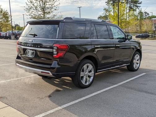 2024 Ford Expedition PLATINUM