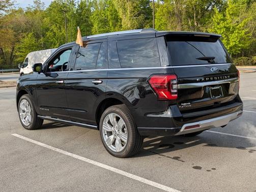 2024 Ford Expedition PLATINUM