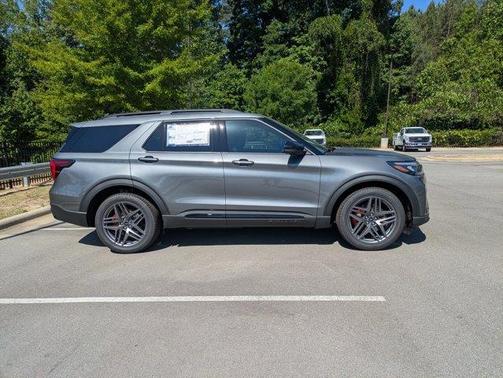 Carbonized Gray Metallic 2026 Ford Explorer ST