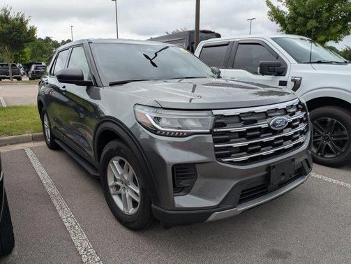 Gray Metallic 2026 Ford Explorer Active