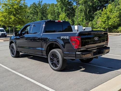 2024 Ford F-150 PLATINUM