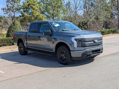 2025 Ford F-150 Lightning XLT