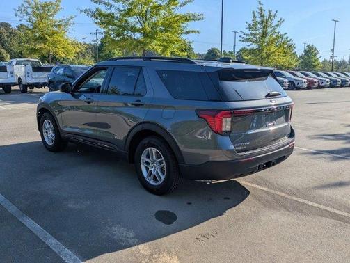 Carbonized Gray Metallic 2026 Ford Explorer Active
