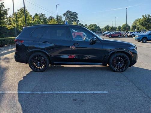 Carbon Black Metallic 2026 BMW X5 M60i