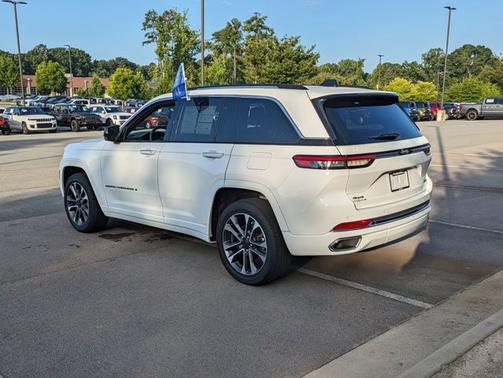 2023 Jeep Grand Cherokee OVERLAND