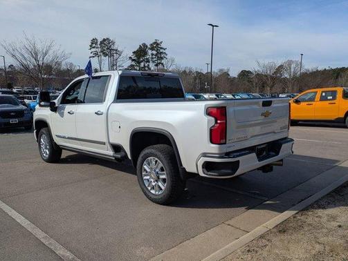 2025 Chevrolet Silverado 2500 High Country
