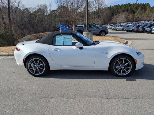 2023 Mazda MX-5 Miata Grand Touring