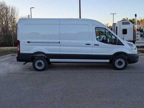 2026 Ford Transit-250 148 WB Medium Roof Cargo