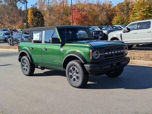 Eruption Green Metallic 2025 Ford Bronco Big Bend SUV