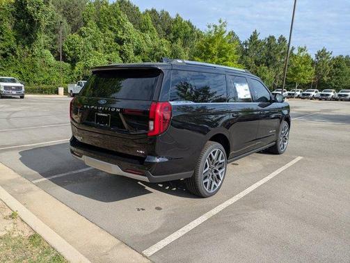 Agate Black Metallic 2026 Ford Expedition Max Platinum