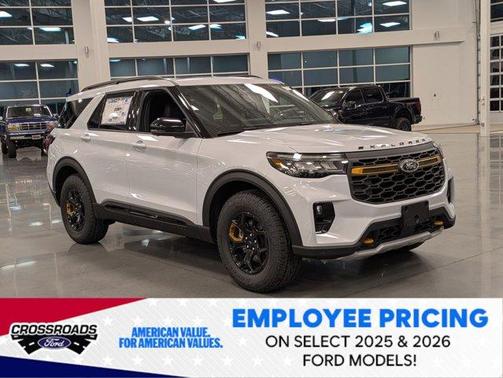 Space White Metallic 2026 Ford Explorer Tremor