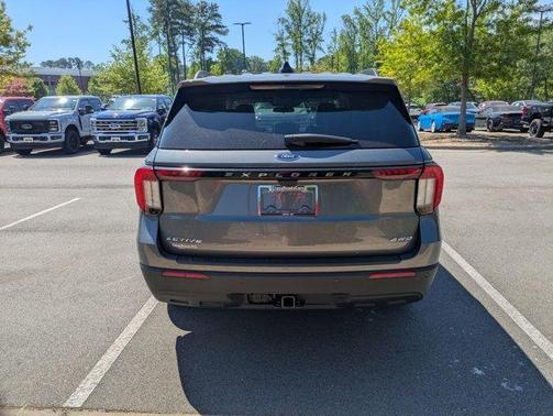 Carbonized Gray Metallic 2026 Ford Explorer Active