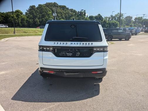 2024 Jeep Grand Wagoneer SERIES III
