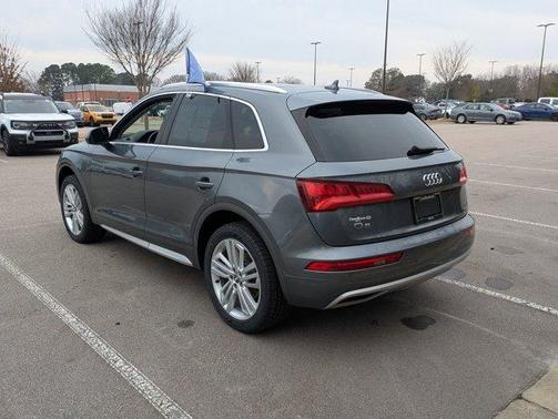 2020 Audi Q5 40 Premium Plus