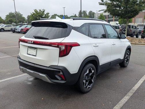 Snow White Pearl 2026 Kia Seltos S