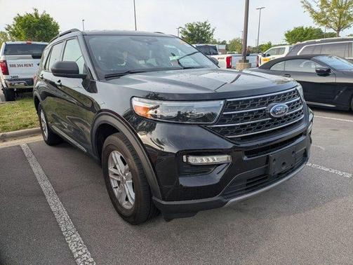 Black Metallic 2020 Ford Explorer XLT