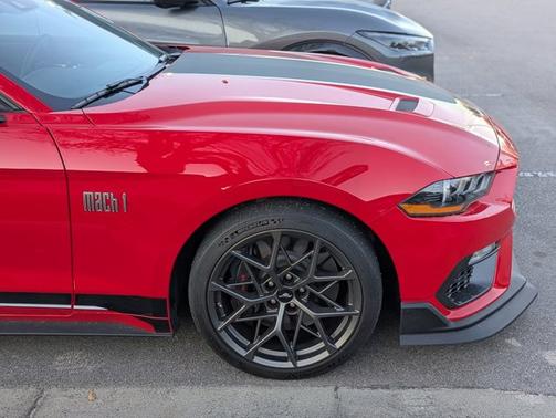 2022 Ford Mustang MACH 1
