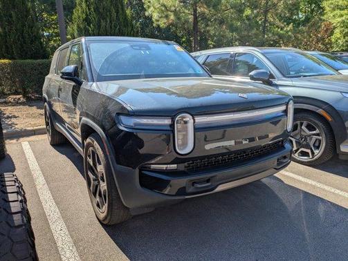 Midnight Black 2026 Rivian R1S ASCEND