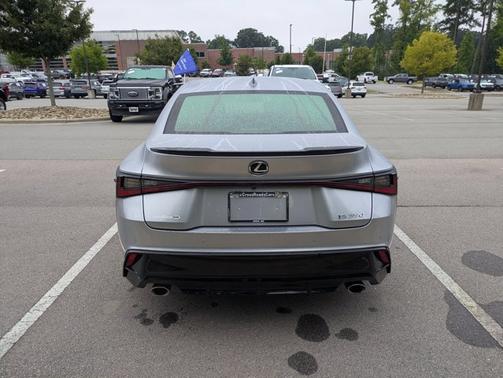 Iridium 2022 Lexus IS 350 F SPORT