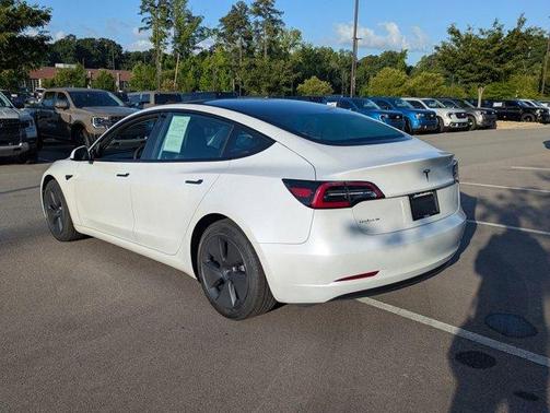 White 2022 Tesla Model 3 Base