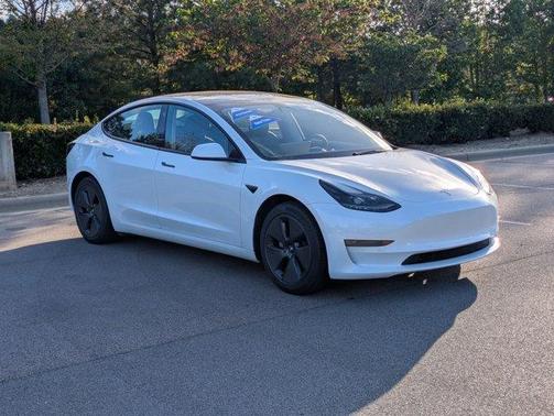 White 2022 Tesla Model 3 Base