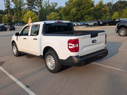 OXFORD WHITE 2026 Ford Maverick XL