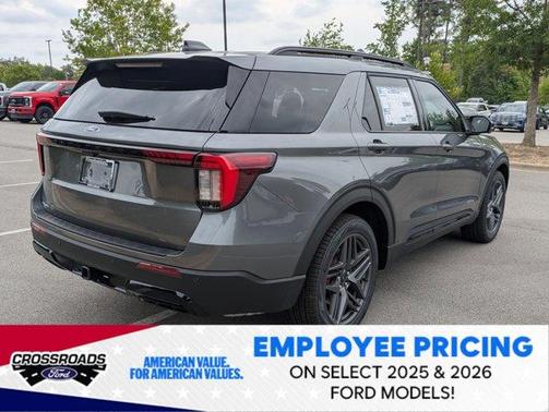 Carbonized Gray Metallic 2026 Ford Explorer ST-Line