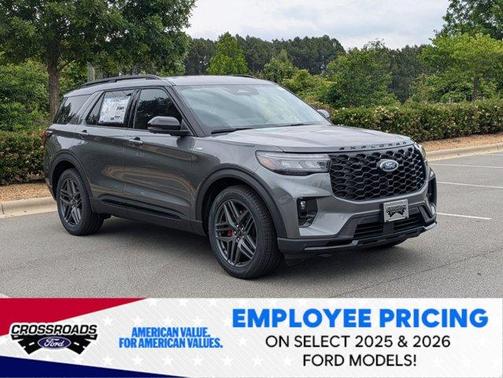 Carbonized Gray Metallic 2026 Ford Explorer ST-Line