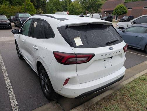 Oxford White 2023 Ford Escape ST-Line