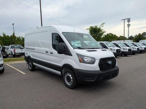 Oxford White 2026 Ford Transit-250 148 WB Medium Roof Cargo