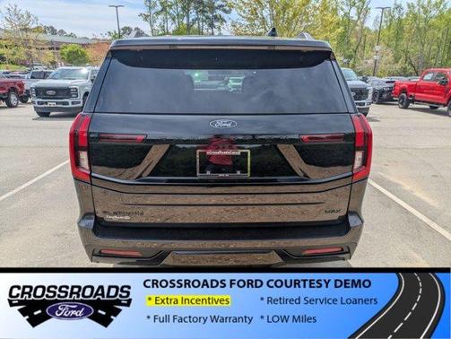 Dark Matter Gray Metallic 2026 Ford Expedition Max Platinum