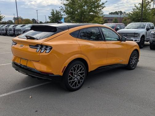 2021 Ford Mustang Mach-E GT