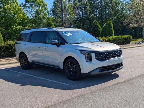 Ivory Silver 2025 Kia Carnival SX Prestige