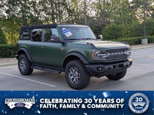 Green Metallic 2025 Ford Bronco Badlands