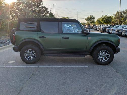 Green Metallic 2025 Ford Bronco Badlands