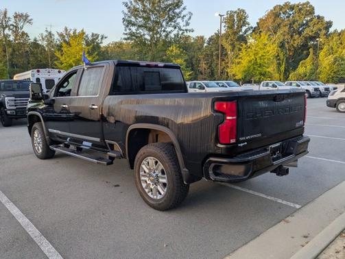 2025 Chevrolet Silverado 2500 HIGH COUNTRY