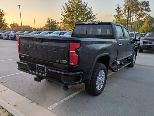 2025 Chevrolet Silverado 2500 HIGH COUNTRY
