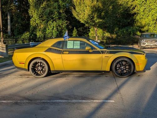 2021 Dodge Challenger R/T SCAT PACK