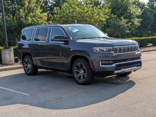 2023 Jeep Grand Wagoneer BASE