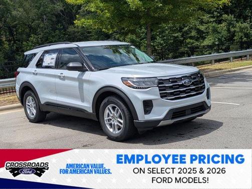 Star White 2026 Ford Explorer Active