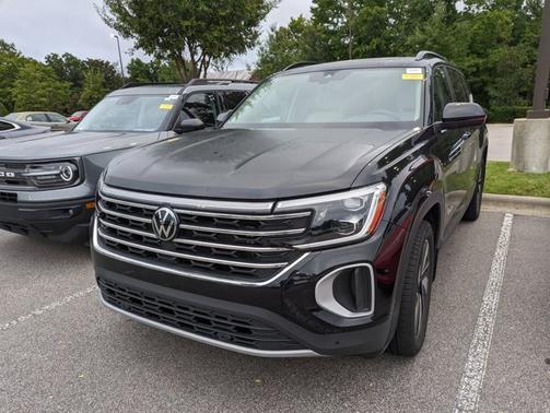 2024 Volkswagen Atlas 2.0T SE W/ TECHNOLOGY