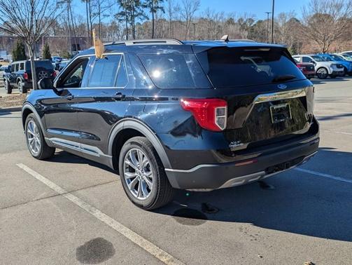 2022 Ford Explorer XLT