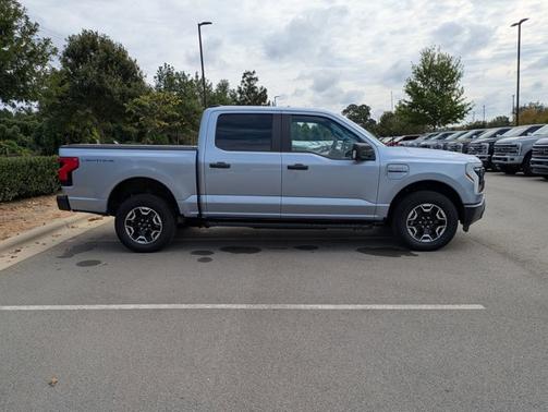 2022 Ford F-150 PRO