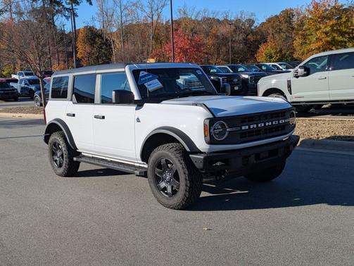 2023 Ford Bronco BLACK DIAMOND