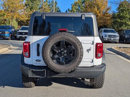 2023 Ford Bronco BLACK DIAMOND