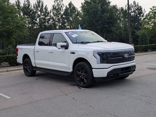 White Metallic 2025 Ford F-150 Lightning Platinum