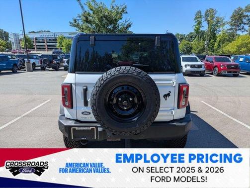 Oxford White 2026 Ford Bronco Outer Banks
